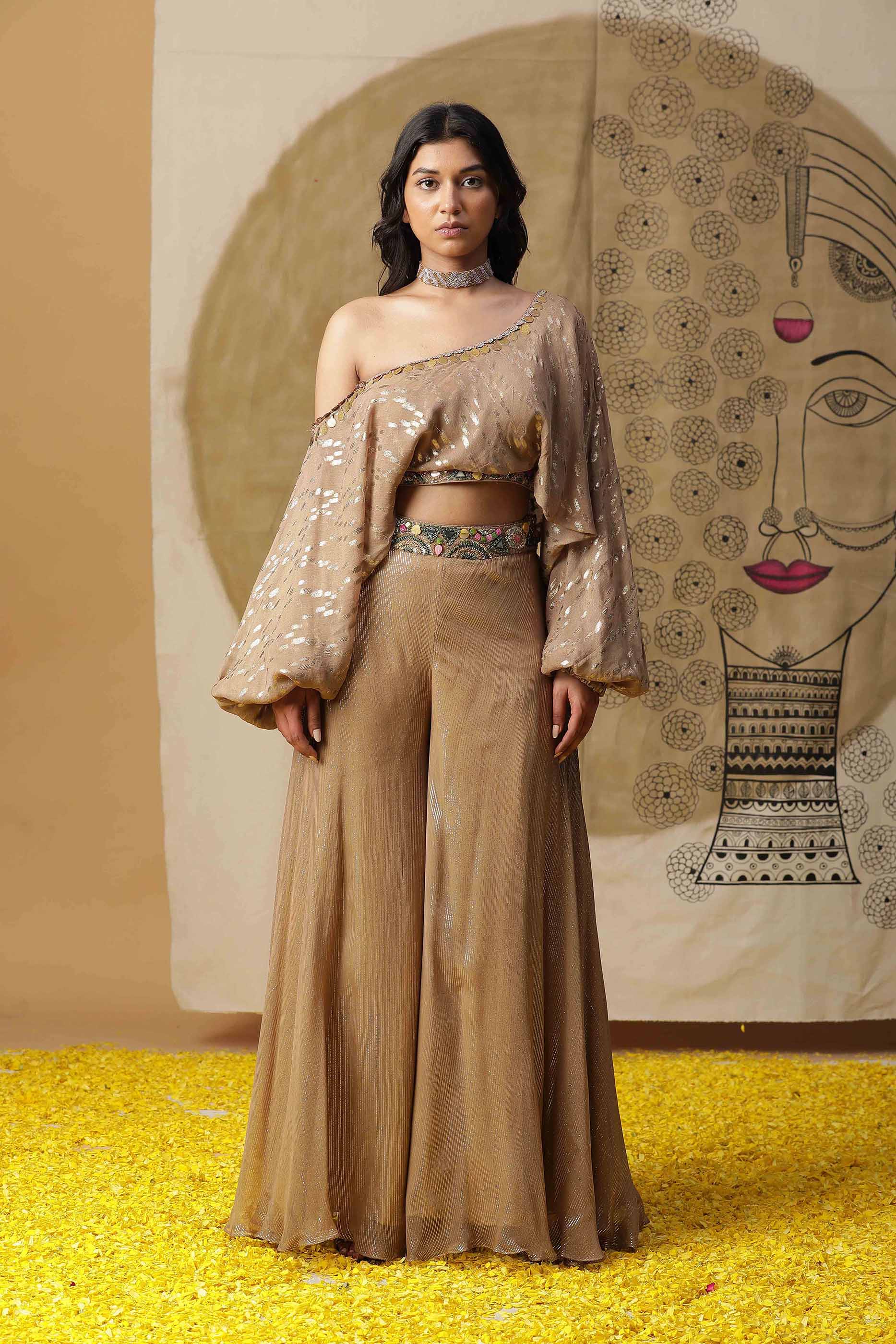 Buy Aceola Loose Leg Casual Solid Color Womens Flowy Palazzo Pants Free  Size-Gold Online at Best Prices in India - JioMart.